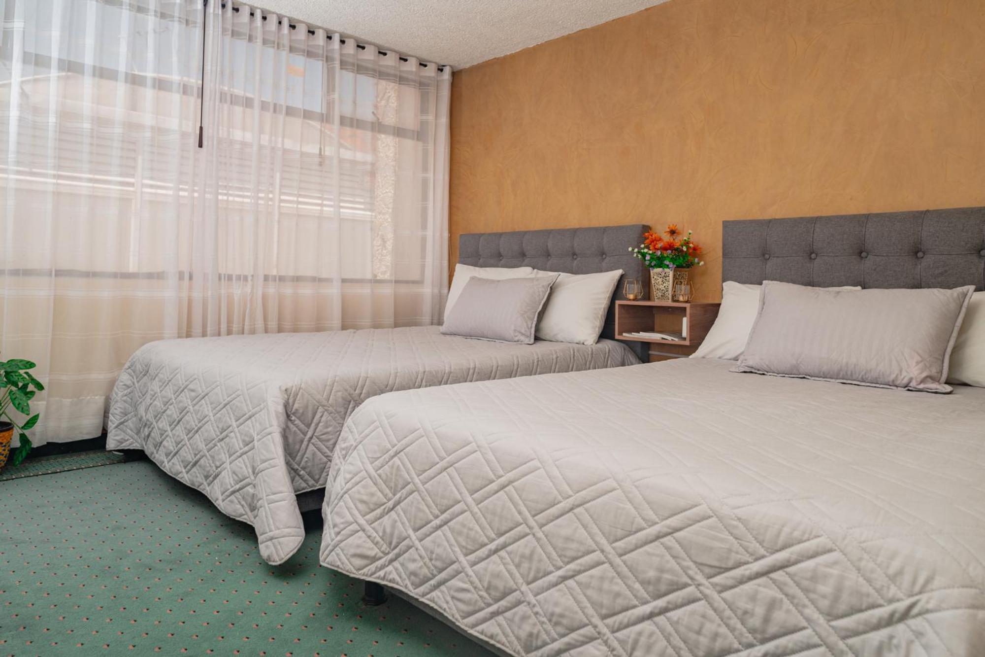 Innovar Casa Hostal ボゴタ エクステリア 写真