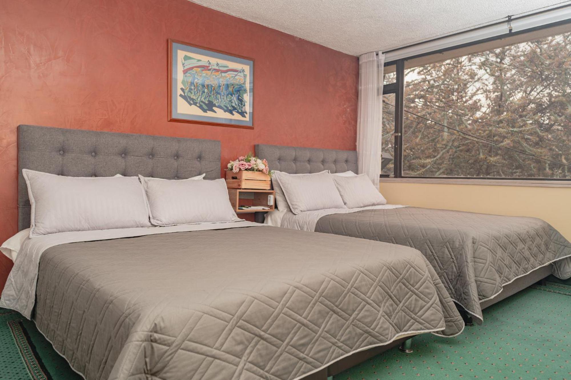 Innovar Casa Hostal ボゴタ エクステリア 写真
